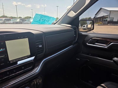 2024 GMC Sierra 1500 Elevation Short Box Premium Package