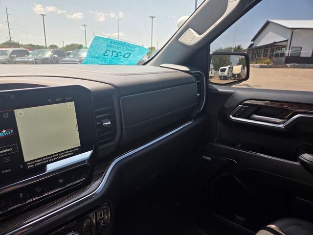 2024 GMC Sierra 1500 Elevation Short Box Premium Package