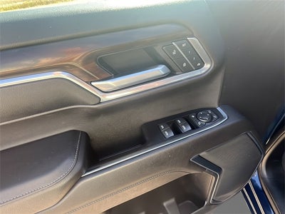 2022 GMC Sierra 1500 SLT Short Box