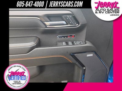 2023 GMC Sierra 1500 AT4 Short Box Tech Package