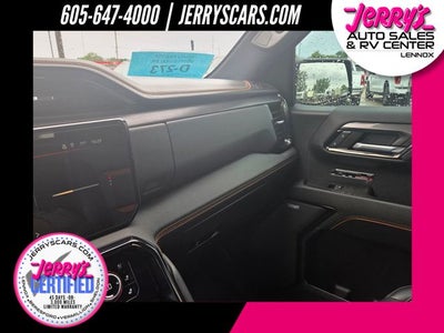 2023 GMC Sierra 1500 AT4 Short Box Tech Package