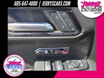 2024 GMC Sierra 1500 AT4 Standard Box Premium Package