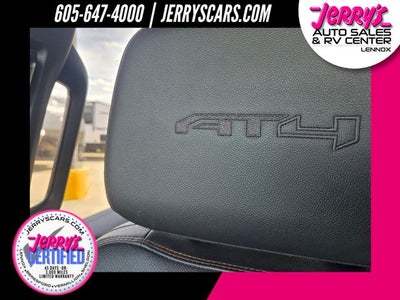 2024 GMC Sierra 1500 AT4 Standard Box Premium Package