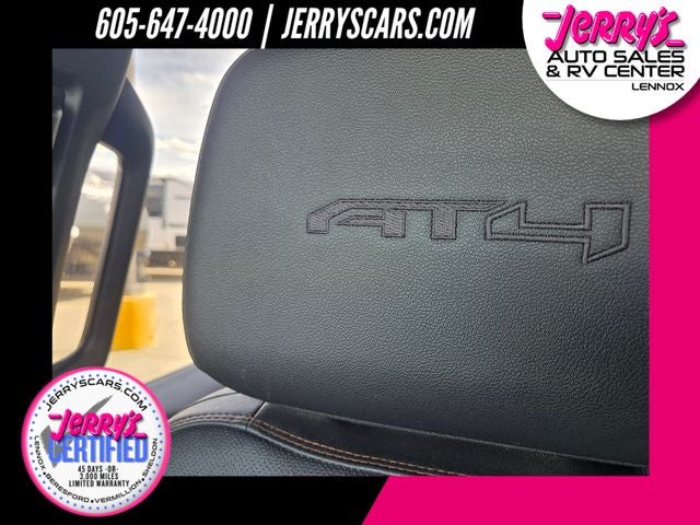 2024 GMC Sierra 1500 AT4 Standard Box Premium Package