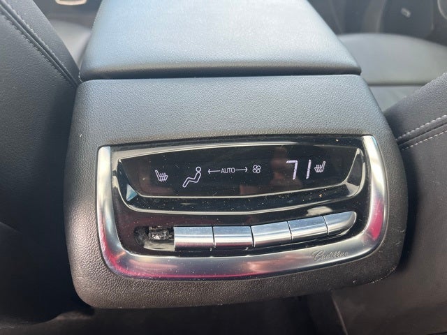 2023 Cadillac XT6 Sport