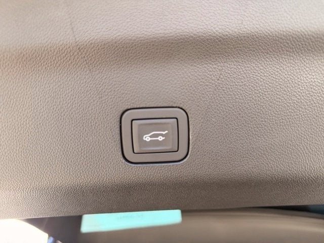 2026 Cadillac Escalade ESV Platinum Edition