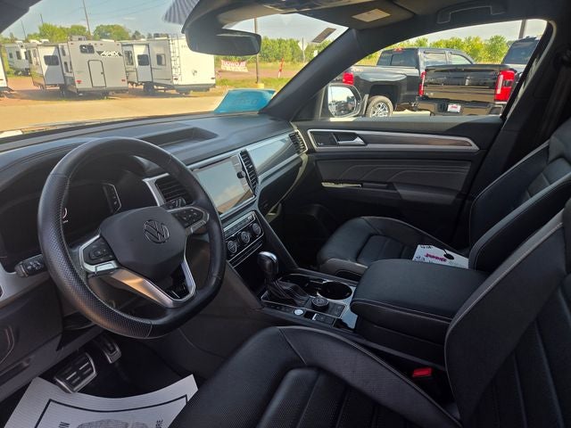 2023 Volkswagen Atlas Cross Sport 3.6L V6 SEL Premium R-Line