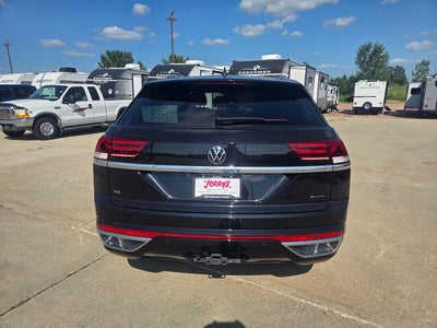 2023 Volkswagen Atlas Cross Sport 3.6L V6 SEL Premium R-Line