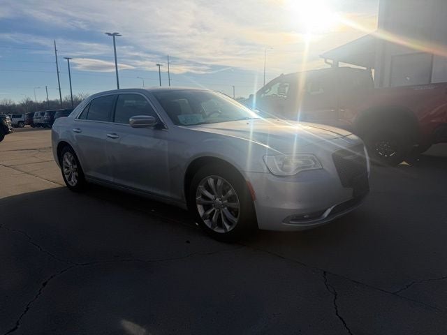 2019 Chrysler 300 Limited