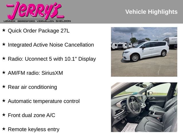 2025 Chrysler Pacifica Select