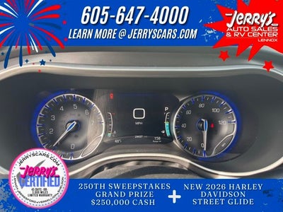 2025 Chrysler Pacifica Select