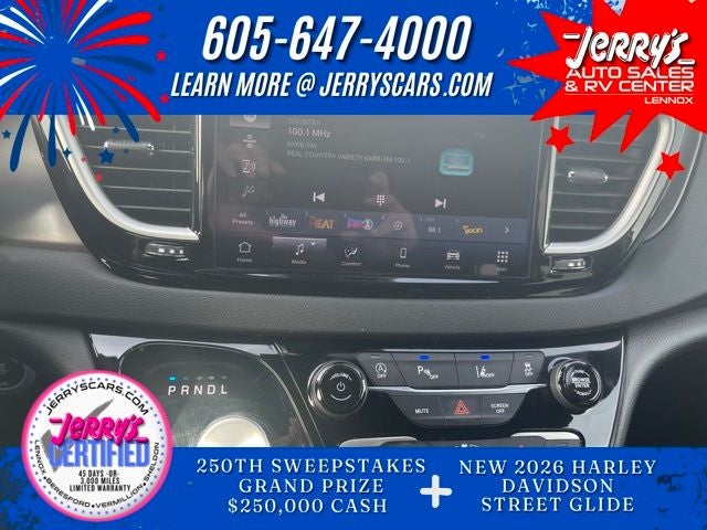 2025 Chrysler Pacifica Select