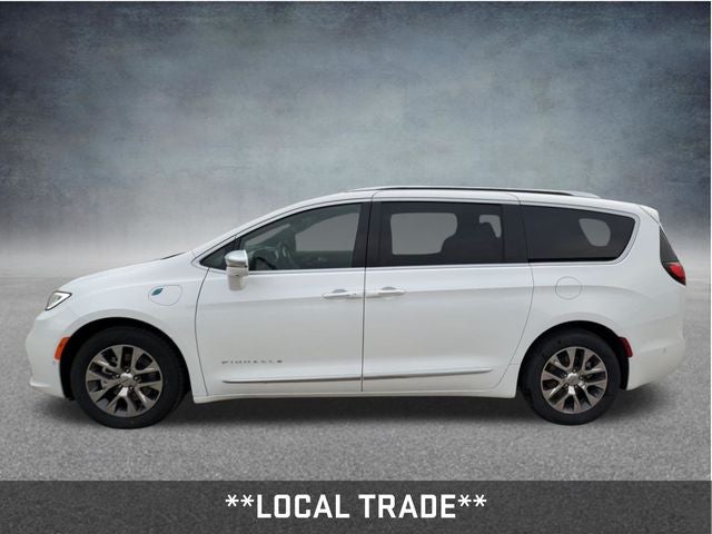 2024 Chrysler Pacifica Hybrid Pinnacle