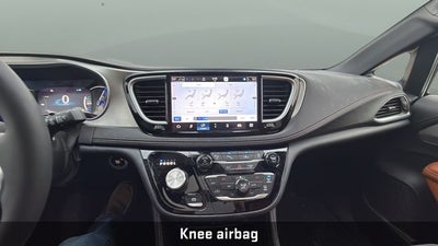 2024 Chrysler Pacifica Hybrid Pinnacle