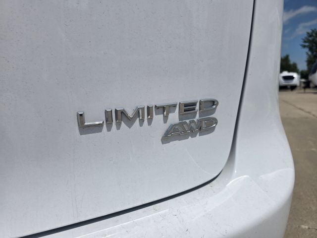 2026 Chrysler Pacifica Limited AWD