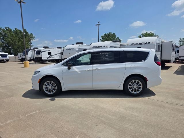 2026 Chrysler Pacifica Limited AWD