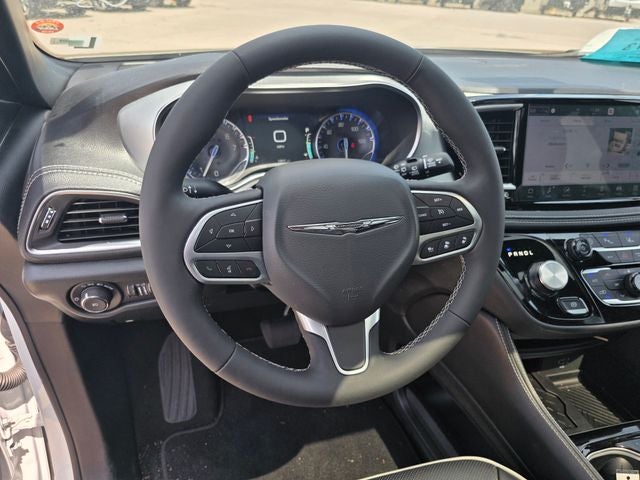 2026 Chrysler Pacifica Limited AWD