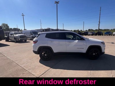 2023 Jeep Compass Latitude Lux