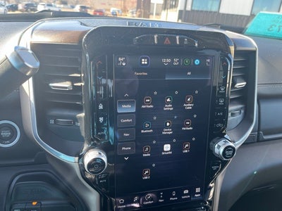 2022 RAM 3500 Laramie