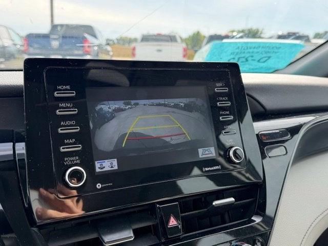 2022 Toyota Camry Hybrid SE