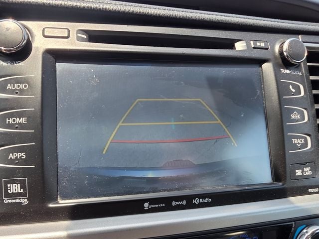 2016 Toyota Highlander Base