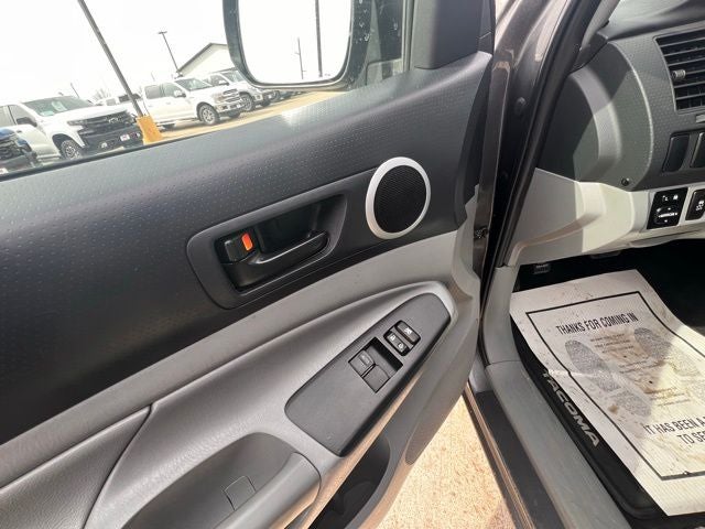2014 Toyota Tacoma Base