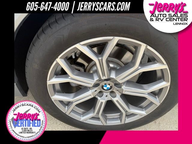 2025 BMW X7 xDrive40i