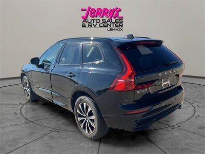 2025 Volvo XC60 B5 Plus