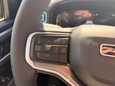 2025 Jeep Wagoneer Base
