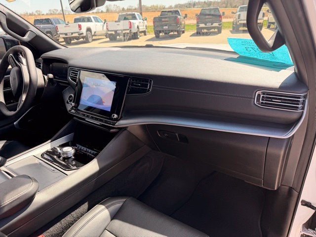 2025 Jeep Wagoneer Base
