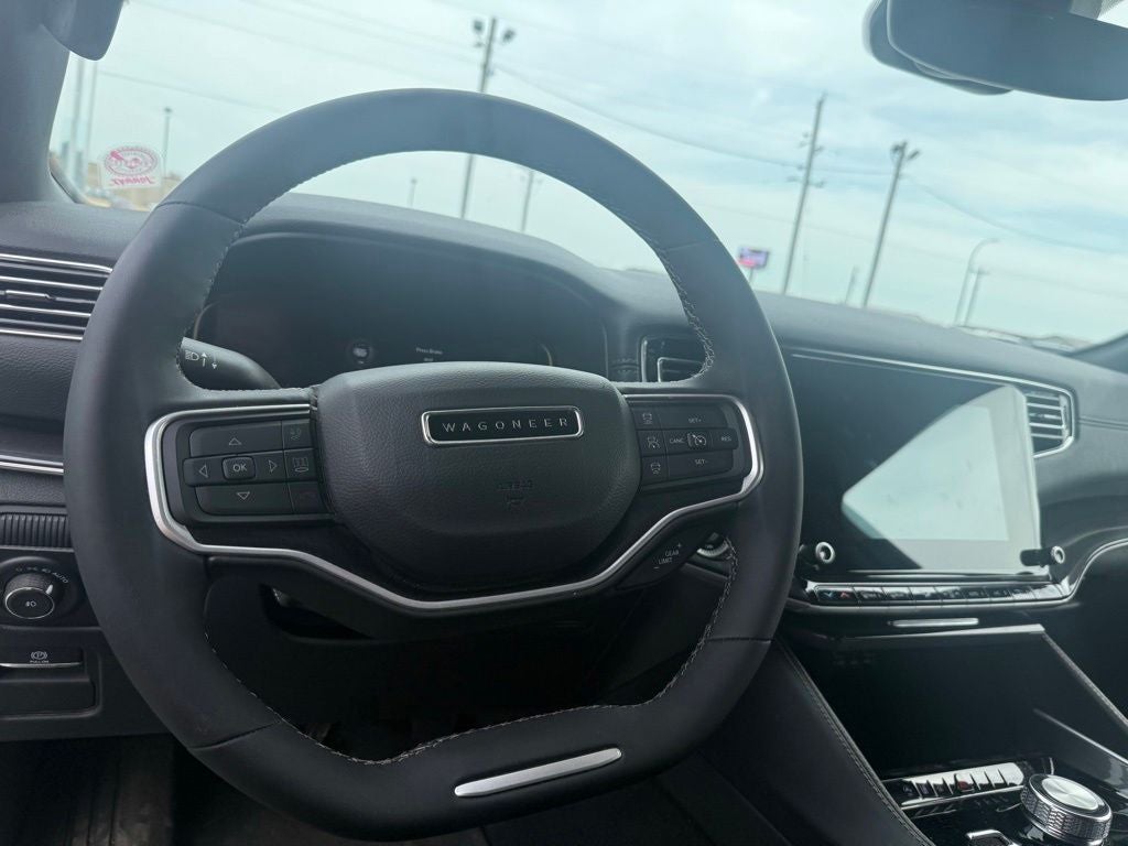 2024 Jeep Wagoneer Base