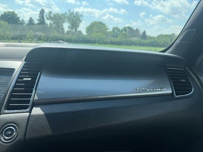 2018 Ford Taurus SEL