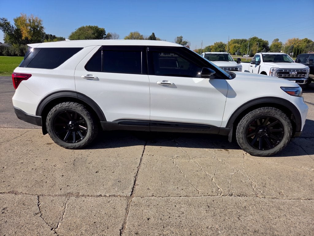 2021 Ford Explorer ST