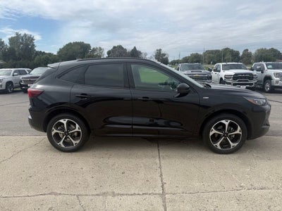 2024 Ford Escape ST-Line Elite