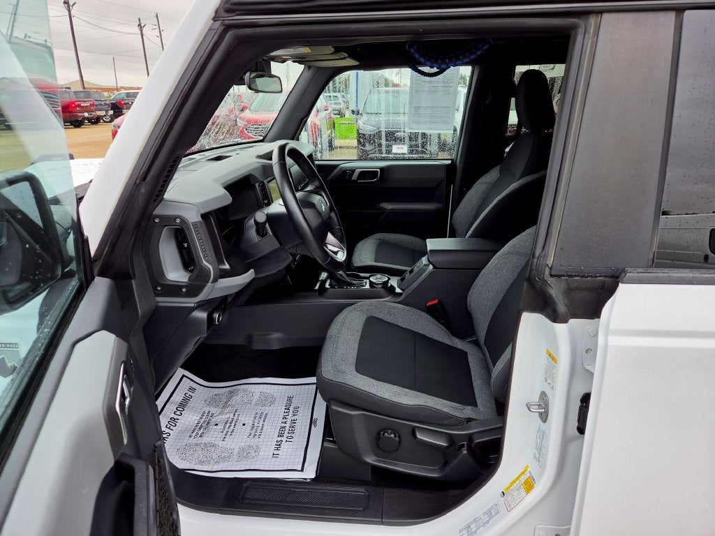 2023 Ford Bronco Base