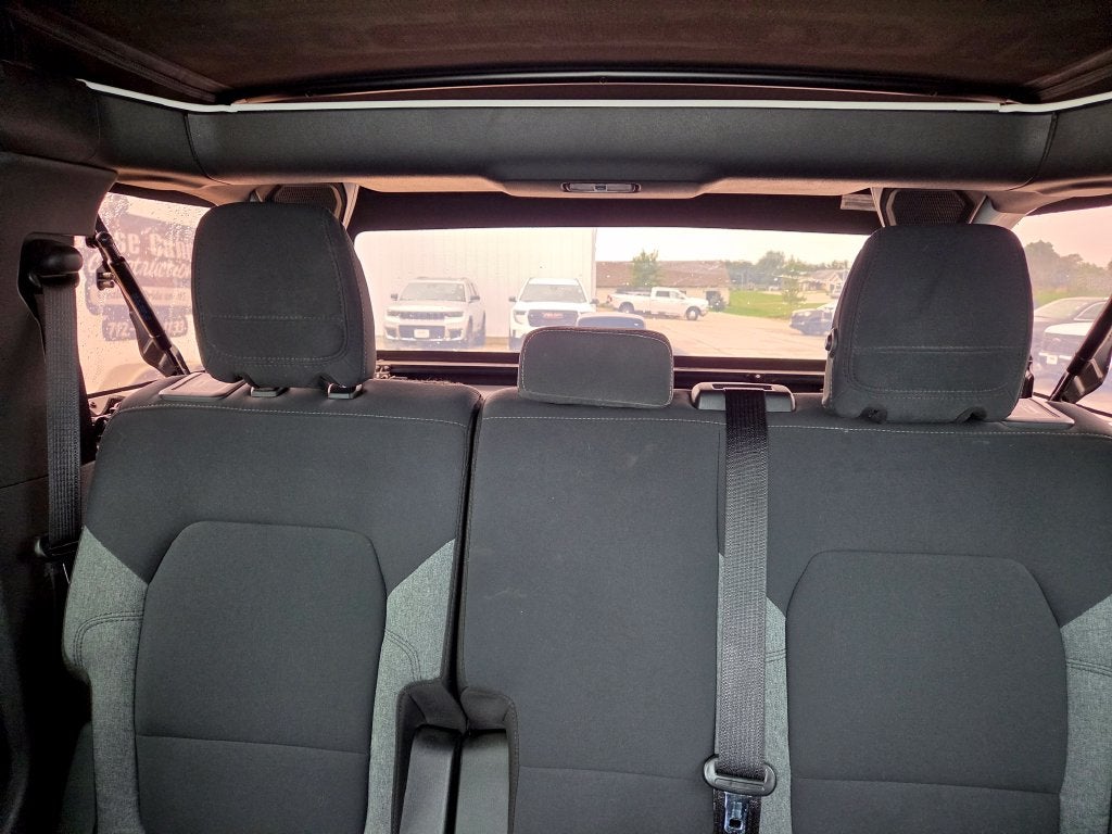 2023 Ford Bronco Base