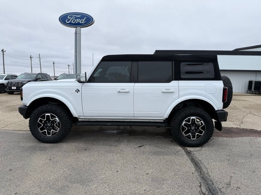 2023 Ford Bronco Outer Banks