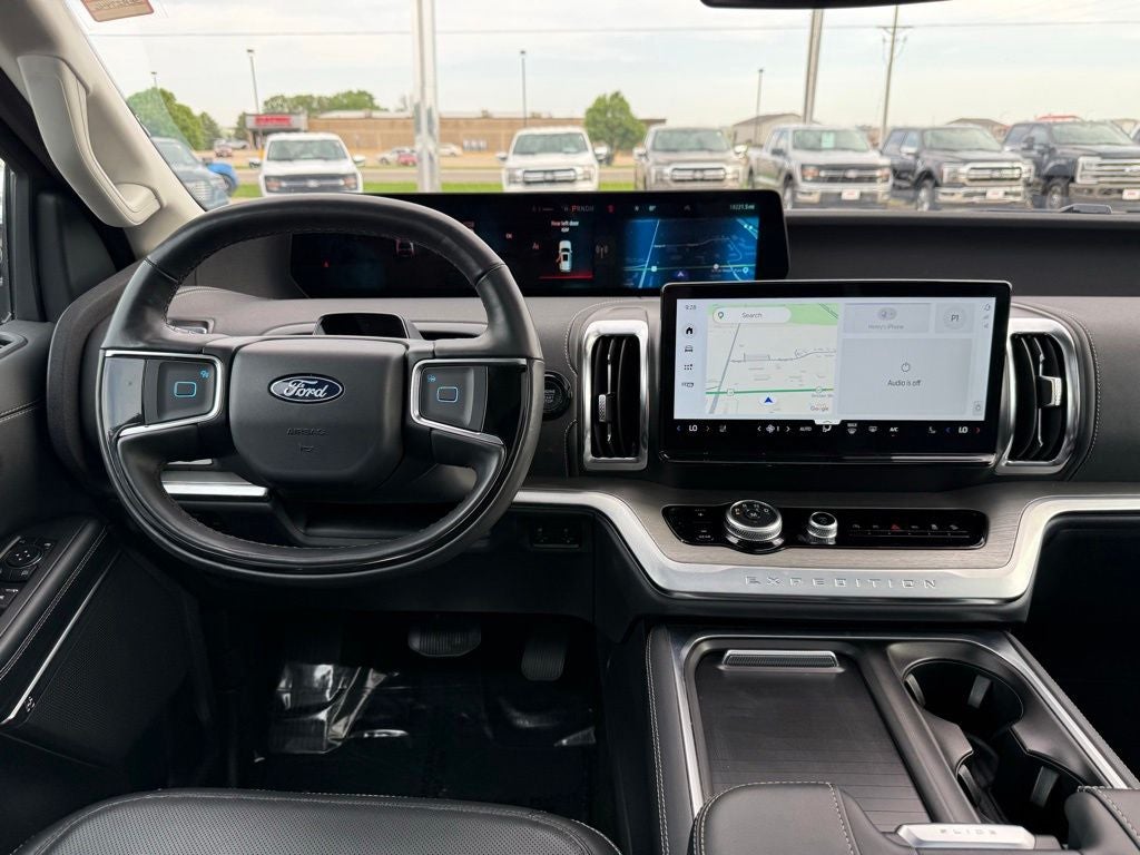 2025 Ford Expedition Max Platinum