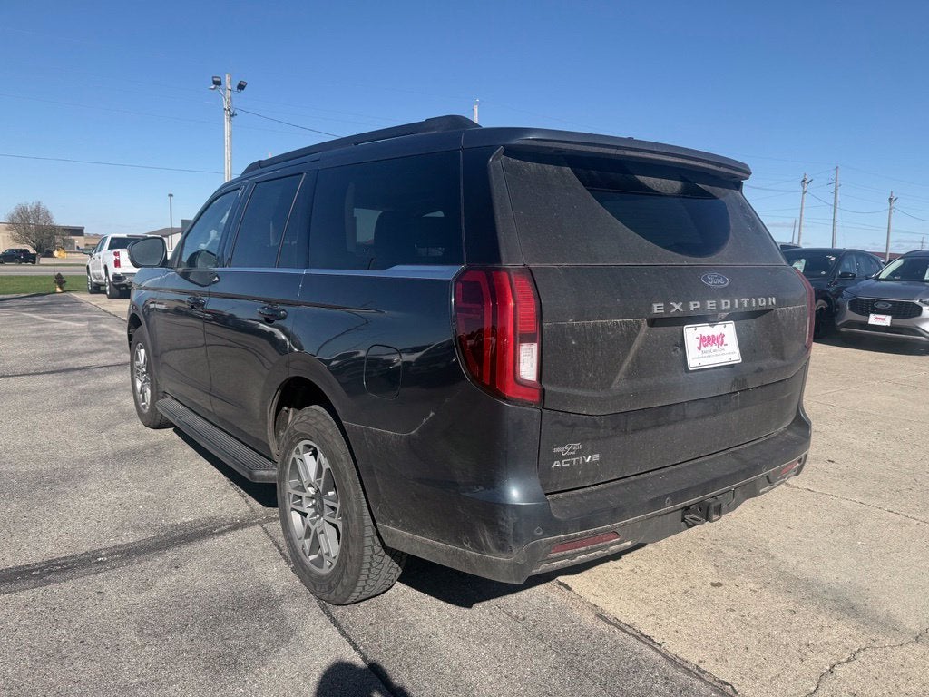 2025 Ford Expedition Active