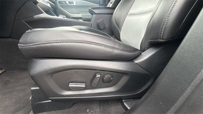 2023 Ford Explorer XLT 202A