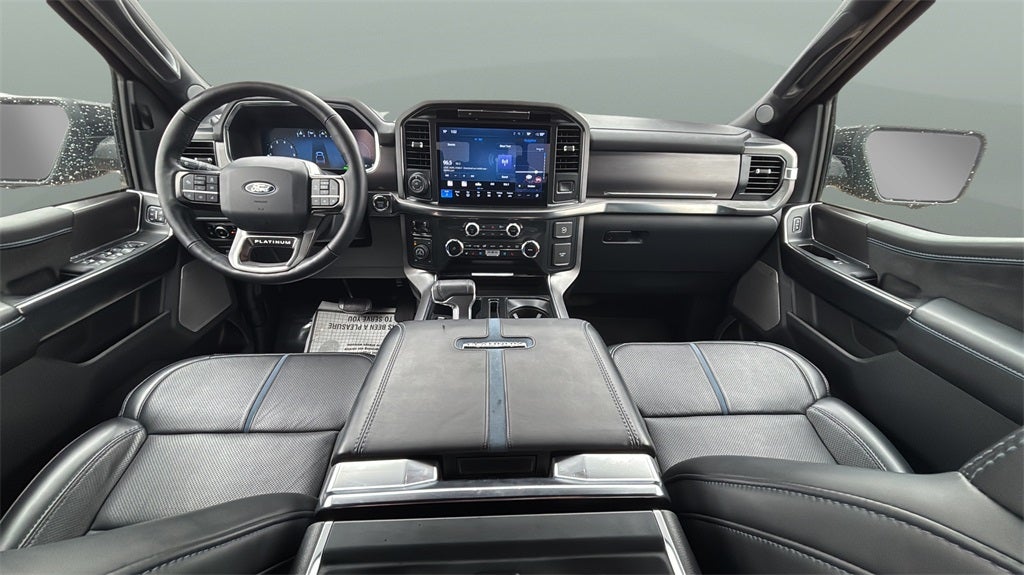 2025 Ford F-150 Platinum 5 1/2 FT BOX