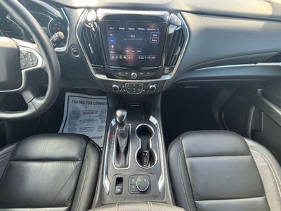 2022 Chevrolet Traverse LT Leather