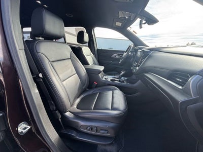 2022 Chevrolet Traverse LT Leather
