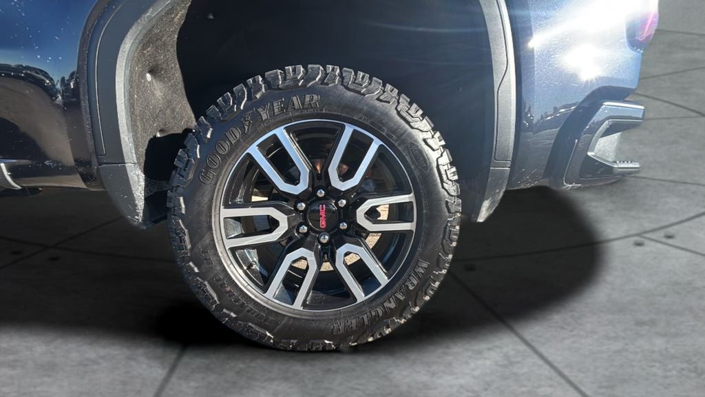 2024 GMC Sierra 1500 AT4 Short Box