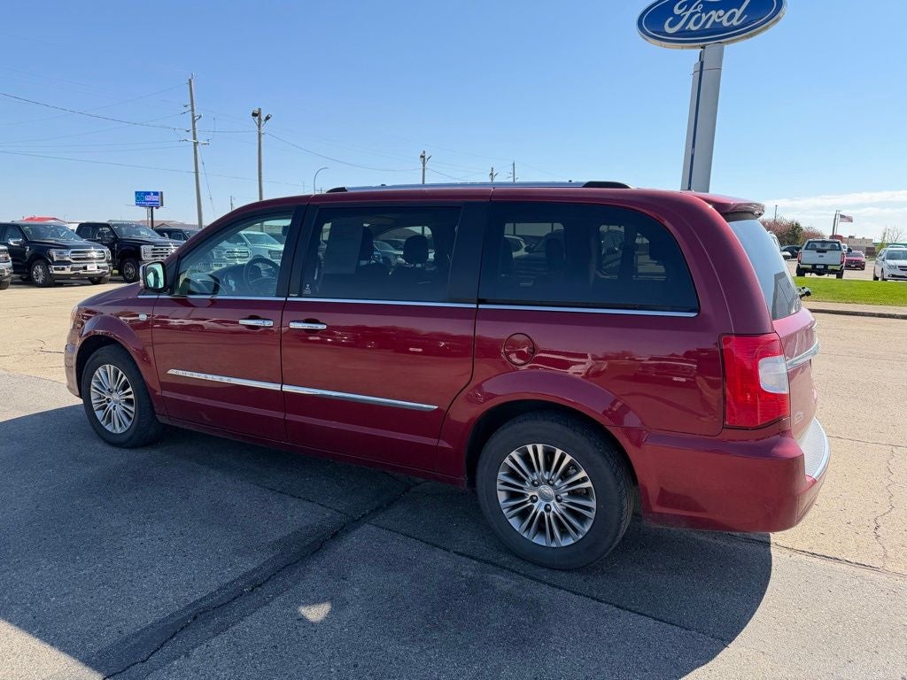 2014 Chrysler Town & Country Touring-L 30th Anniversary