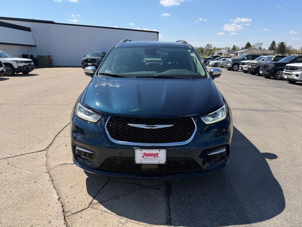 2022 Chrysler Pacifica Limited