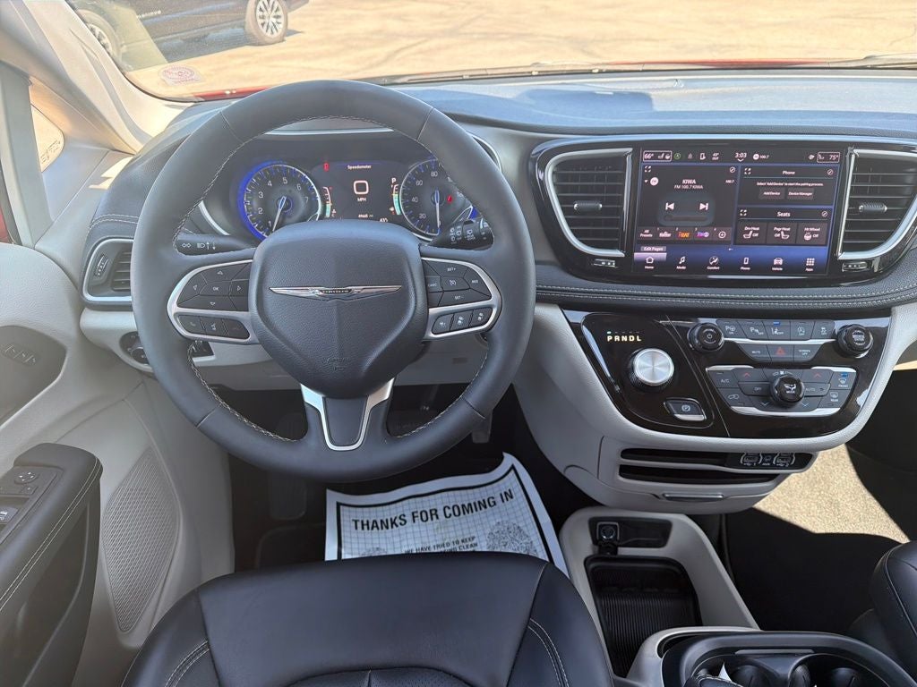 2024 Chrysler Pacifica Touring L