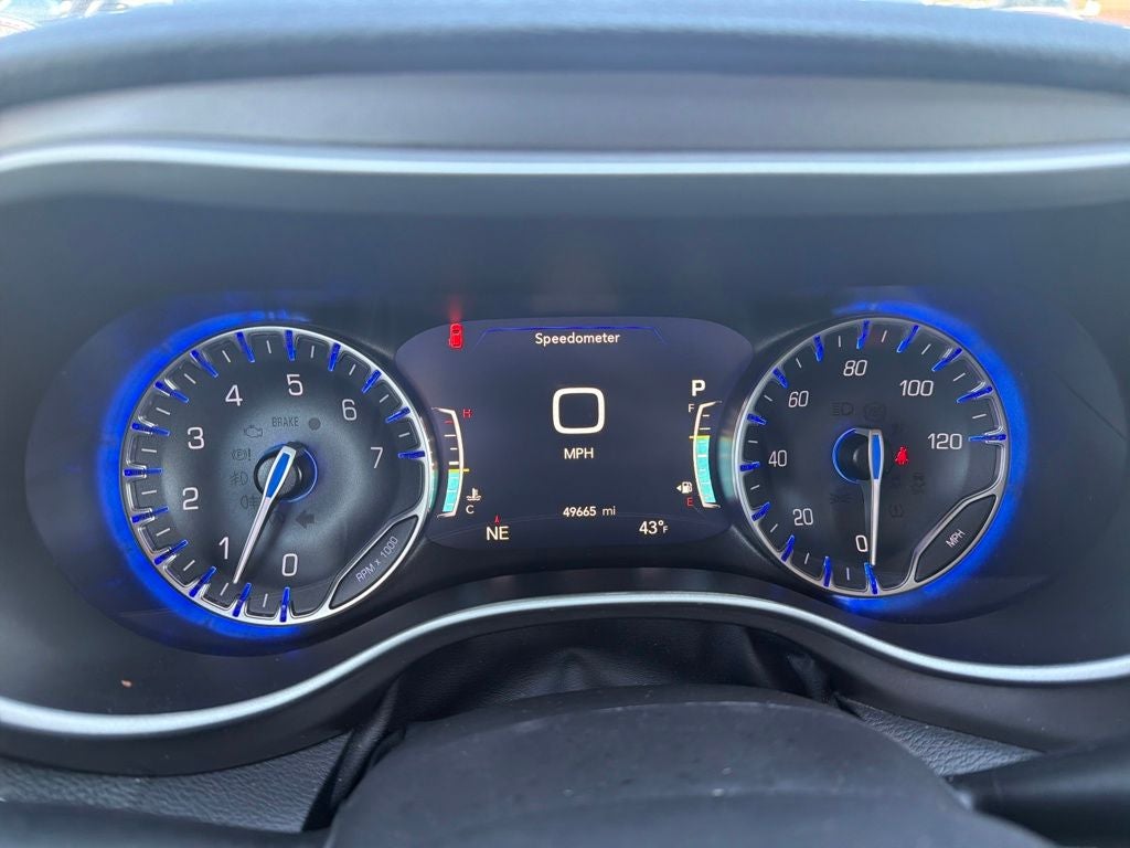 2024 Chrysler Pacifica Touring L