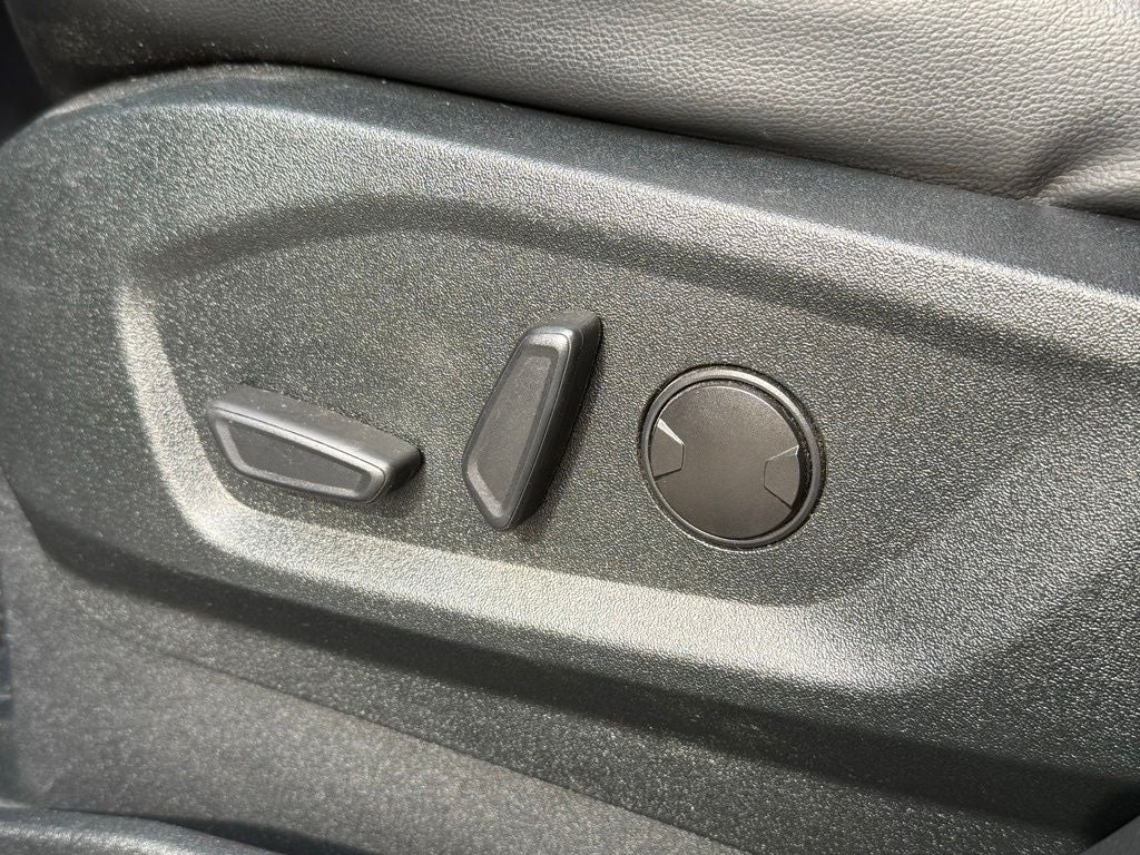 2022 Ford Edge ST Line