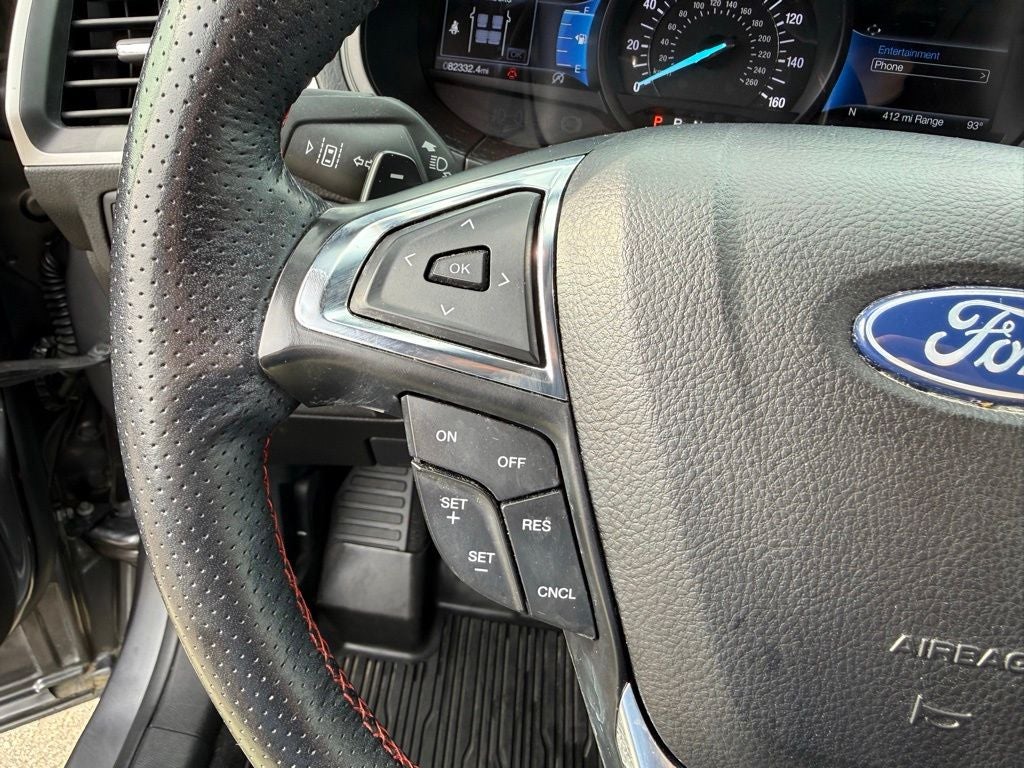 2022 Ford Edge ST Line